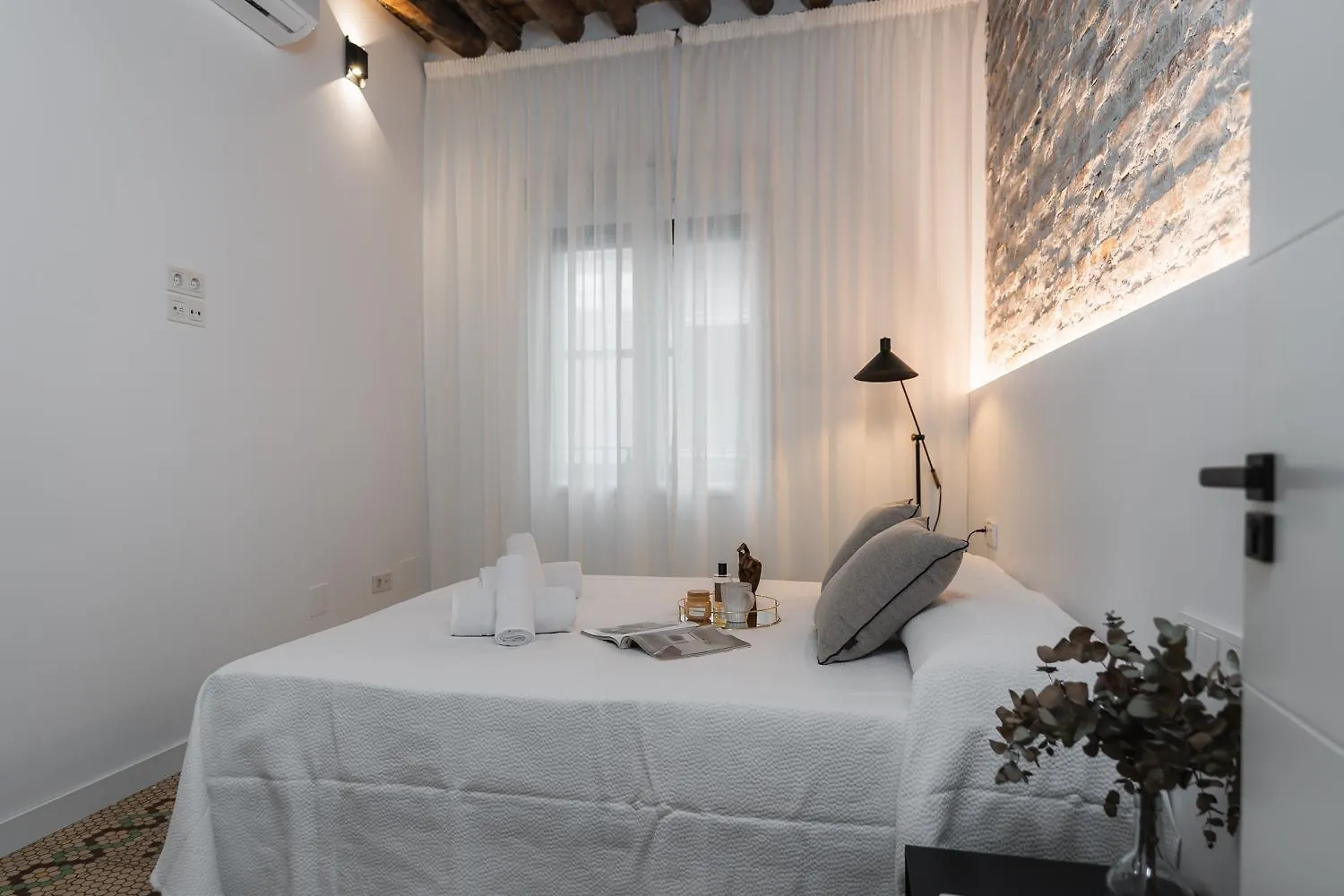Tuguest Buensuceso Apartment Granada