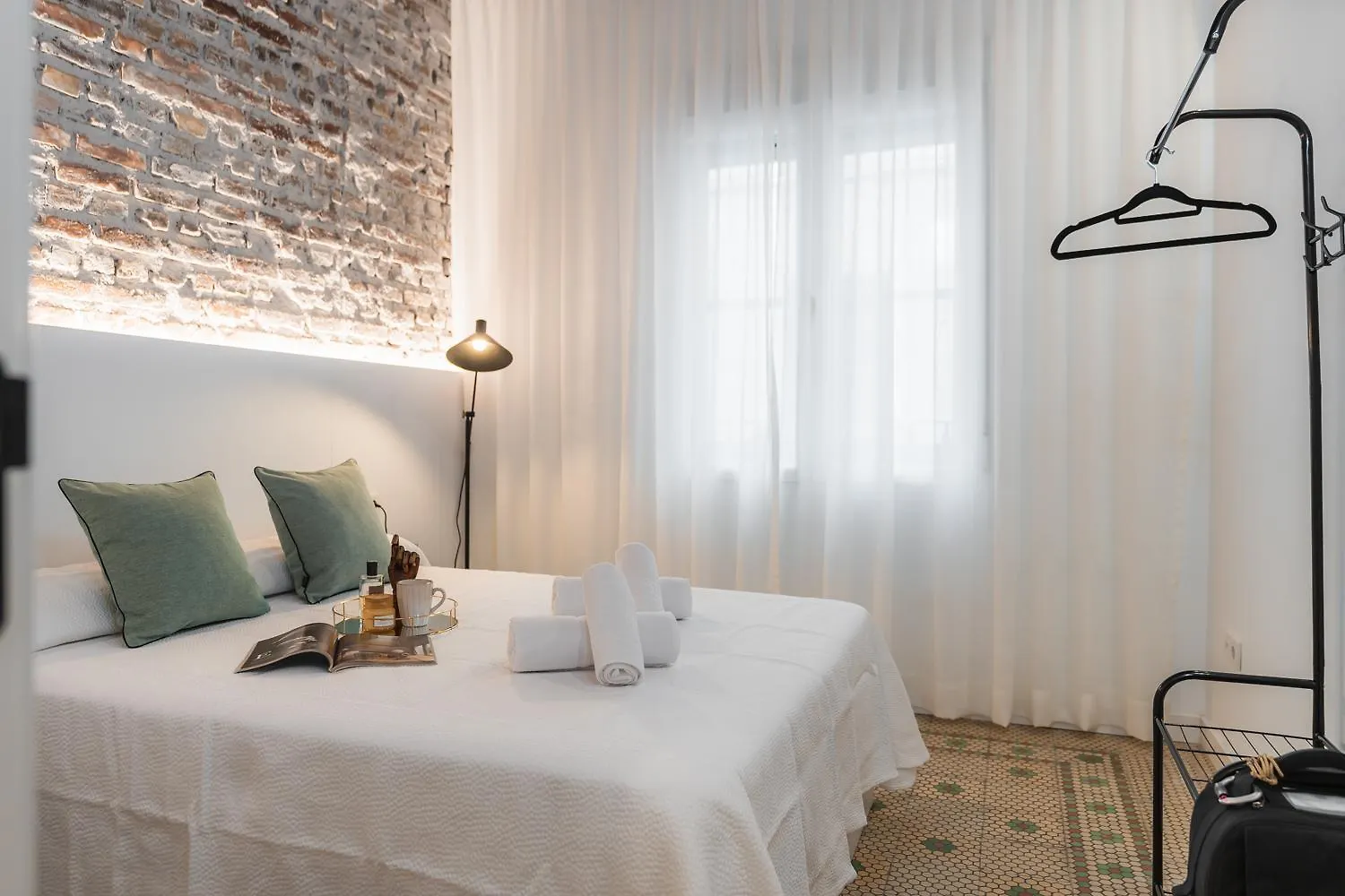 Tuguest Buensuceso Apartment Granada